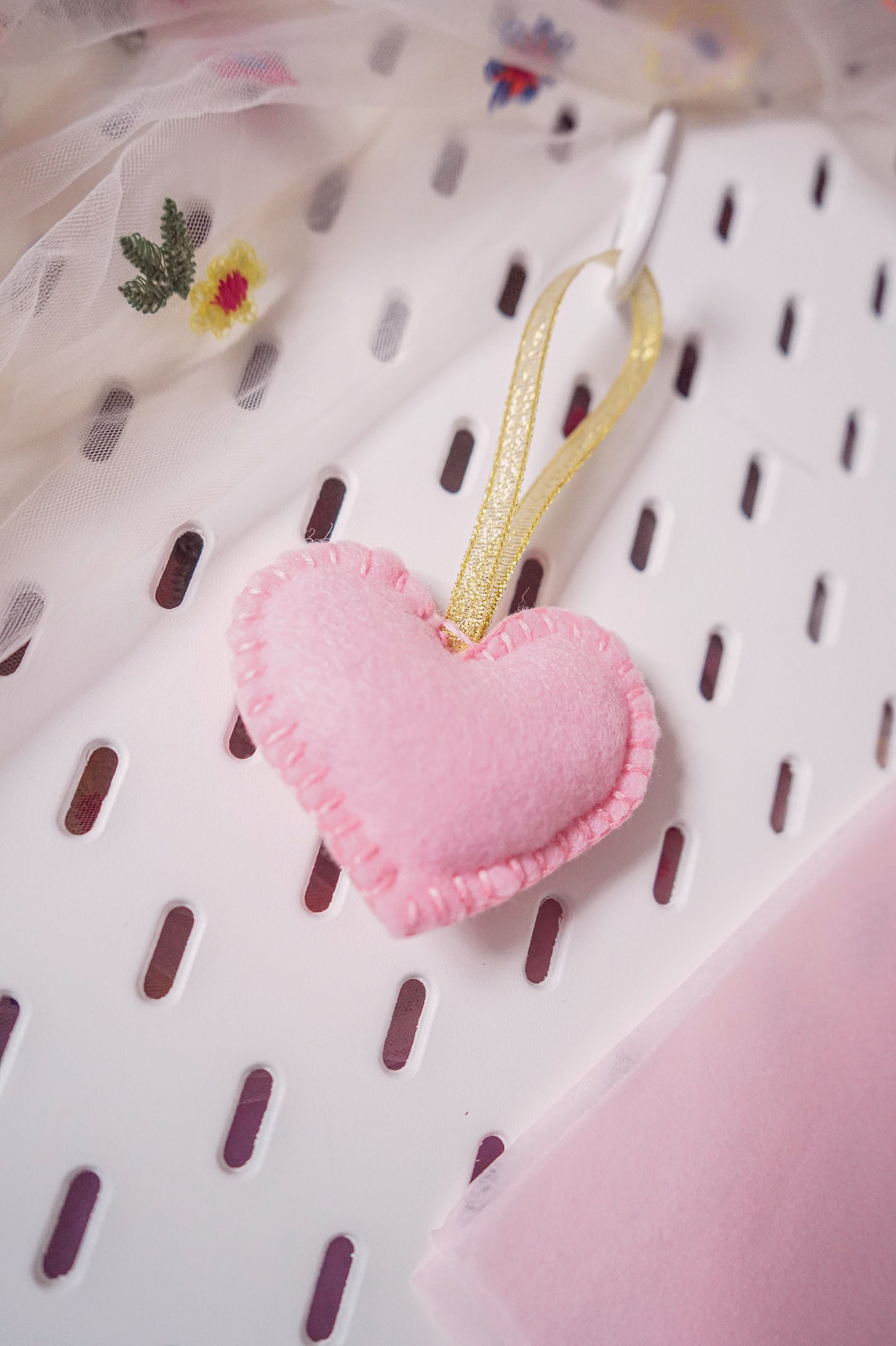 Heart Felt - Ornament