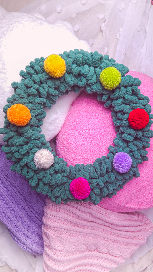 Cosy Christmas Yarn Wreath